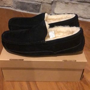 🆕 Ugg Australia Ascot Slipper Size-13